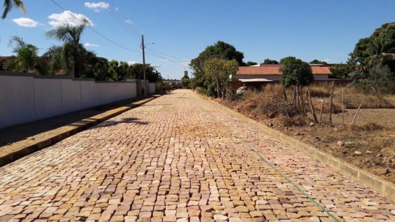 PAVIMENTAO DE RUAS EM VALENA