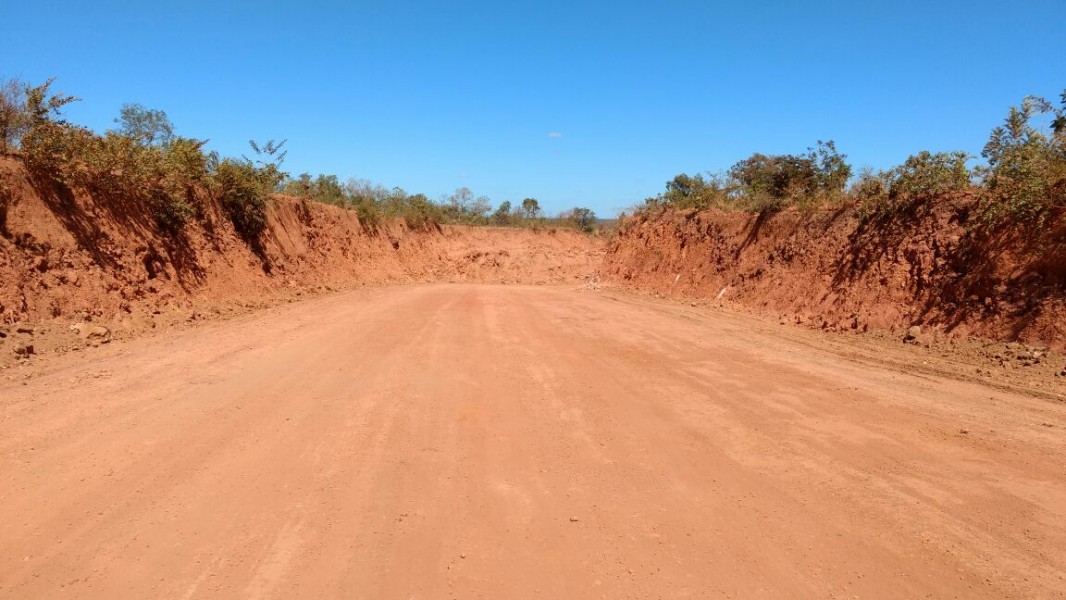 OBRAS DA RODOVIA PERIMETRAL SUL, EM URUU