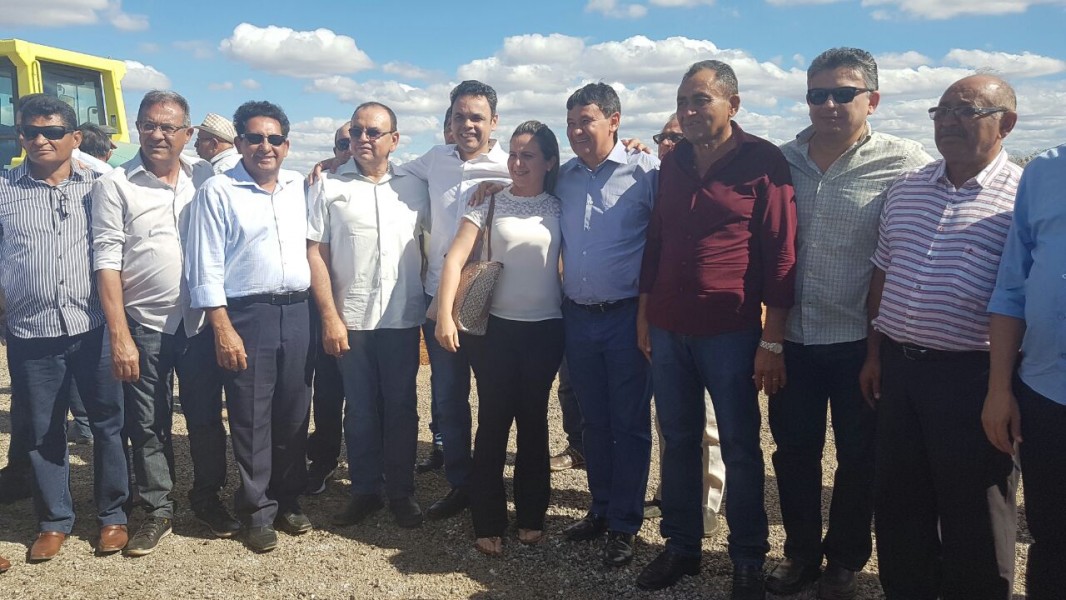 Visita s obras do aeroporto de So Joo do Piau