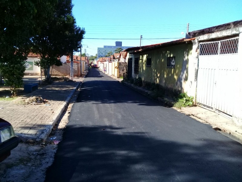 PAVIMENTAO DE RUAS DO BAIRRO REDENO EM TERESINA